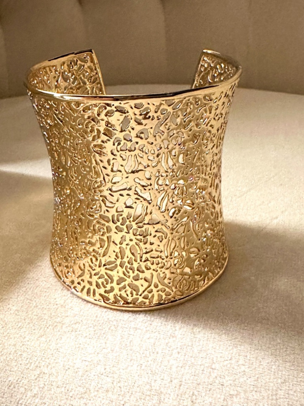 Kendra Scott Ainsley filigree cuff
